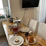 Apartment Gaya
